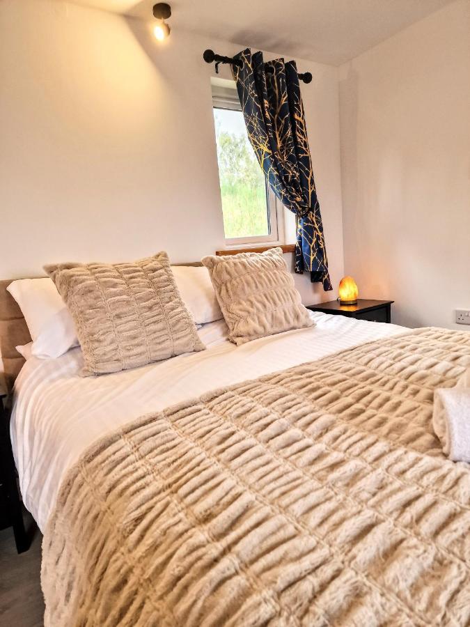 Kaoglen Fallow Pod - Luxury - Hot Tub - Pet Friendly Blairgowrie and Rattray Exterior foto